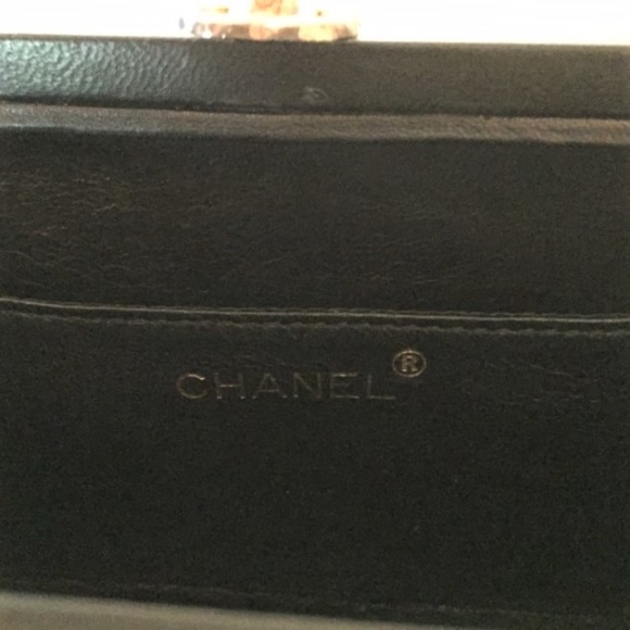 CHANEL Black Lambskin Evening Handbag, Authentic - Picture 7 of 8